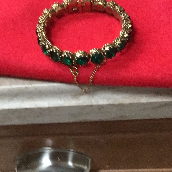 Beautiful vintage bracelet green stones bought at the end of the 80s - Picture 4 of 5